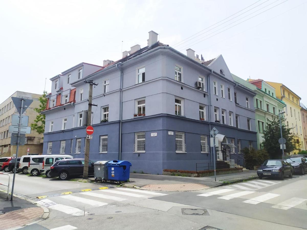 Pisqor Apartment - Self Check-In Bratysława Zewnętrze zdjęcie
